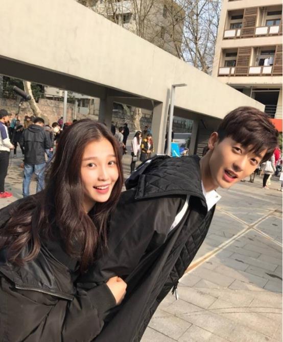 娱乐圈吃瓜姿势  第3张